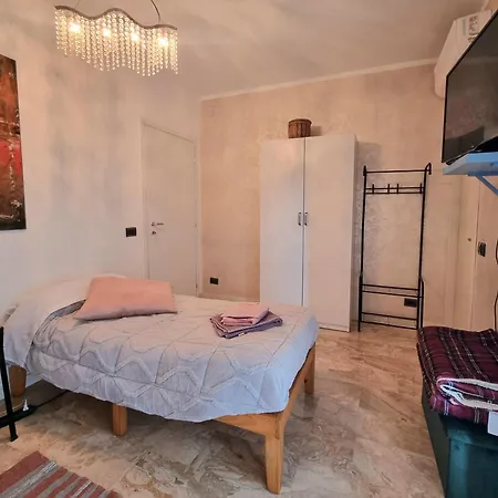 Comfort House アパート *