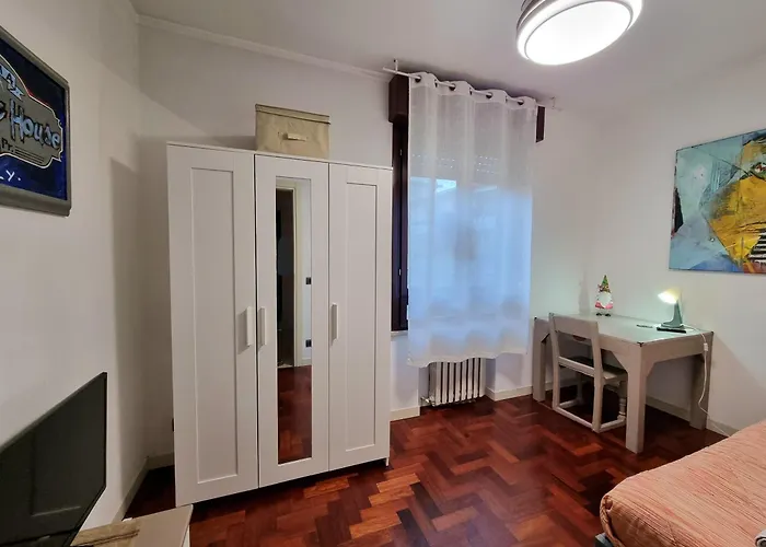 Comfort House פארמה